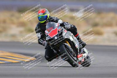 media/Dec-17-2022-SoCal Trackdays (Sat) [[224abd9271]]/Turn 16 (210pm)/